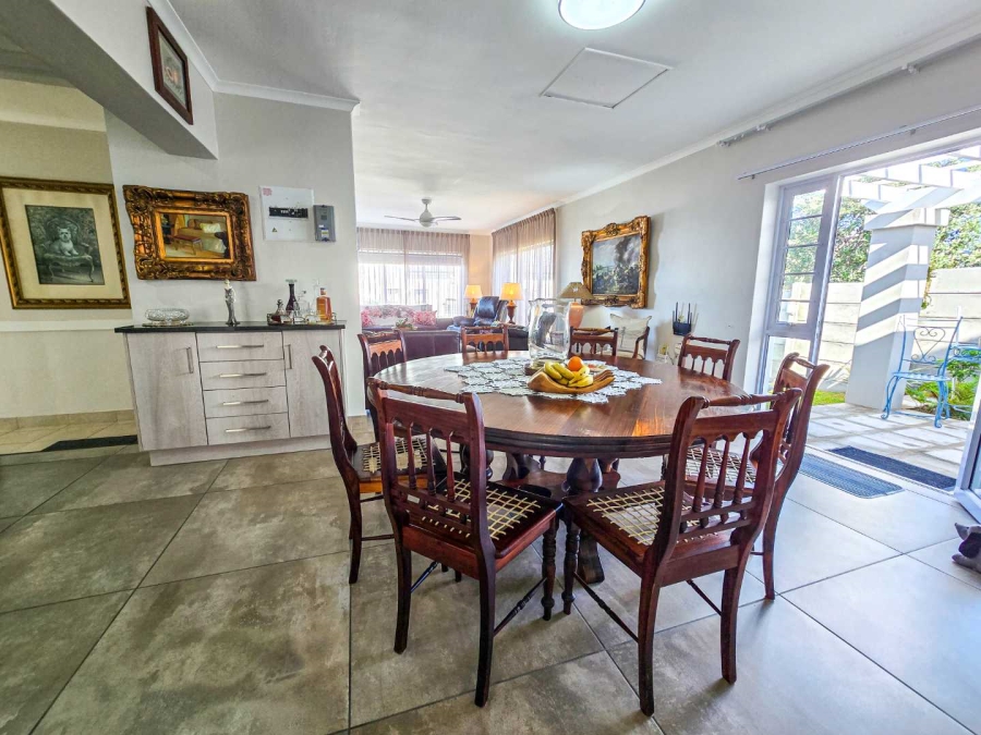 4 Bedroom Property for Sale in Jongensfontein Western Cape